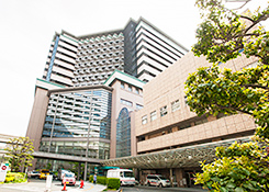 横浜市立大学付属市民総合医療センター 外観